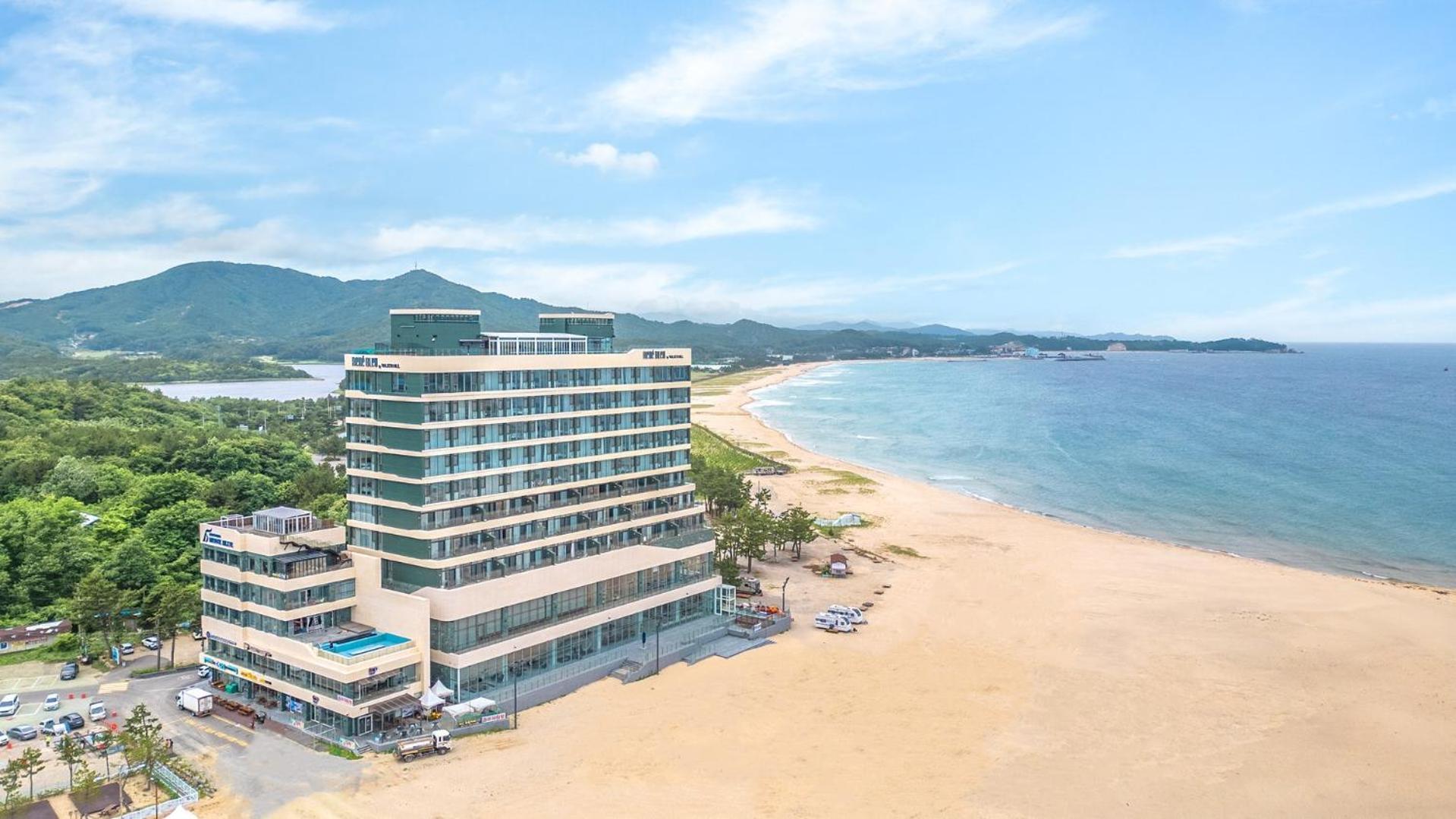 Goseong Moneblue Pension 외부 사진